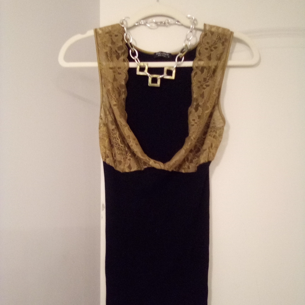 2/$15 Mimi & Coco Lace Top